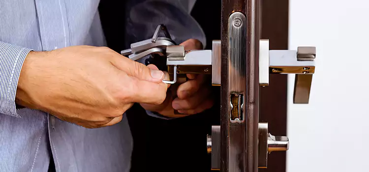Commercial Door Lock Repair Temple Terrace