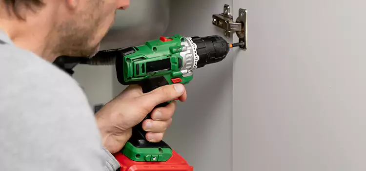 Commercial Door Hinge Repair Temple Terrace